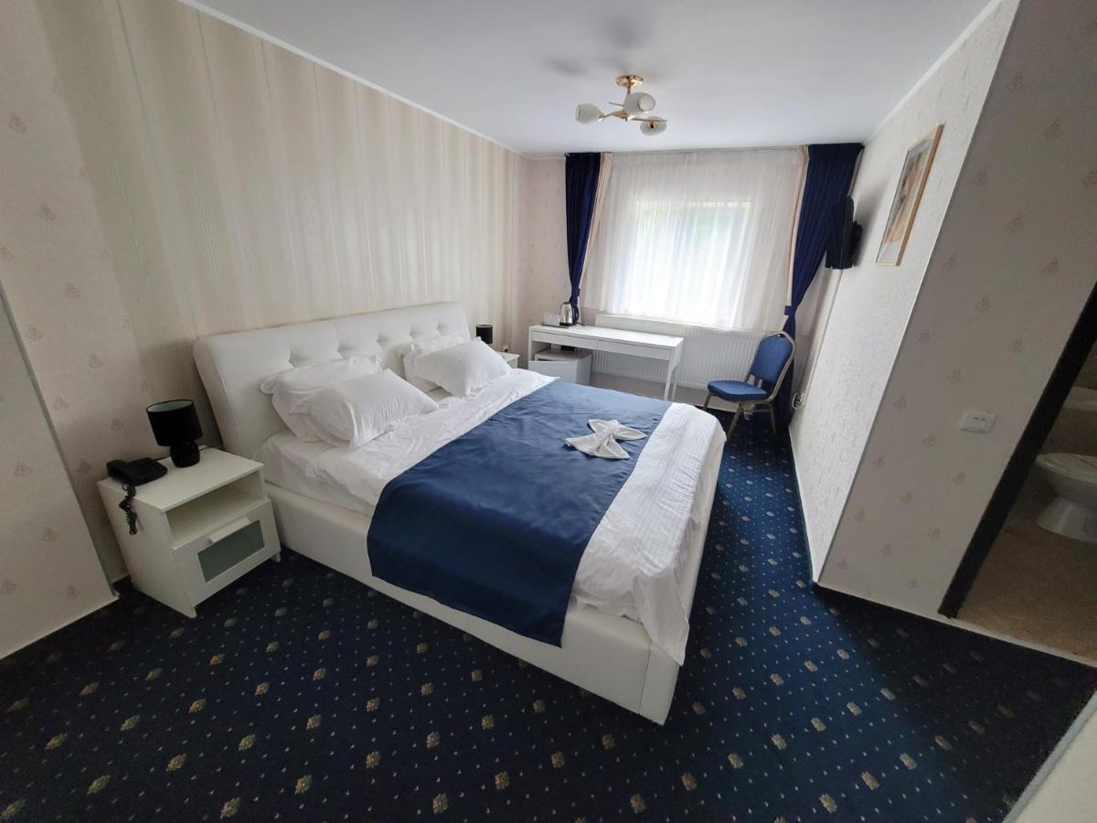 Hotel Green Palace Sinaia Exterior photo