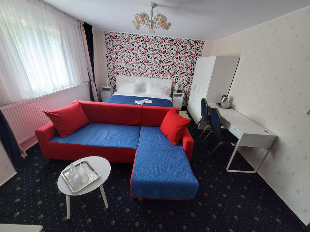 Hotel Green Palace Sinaia Exterior photo